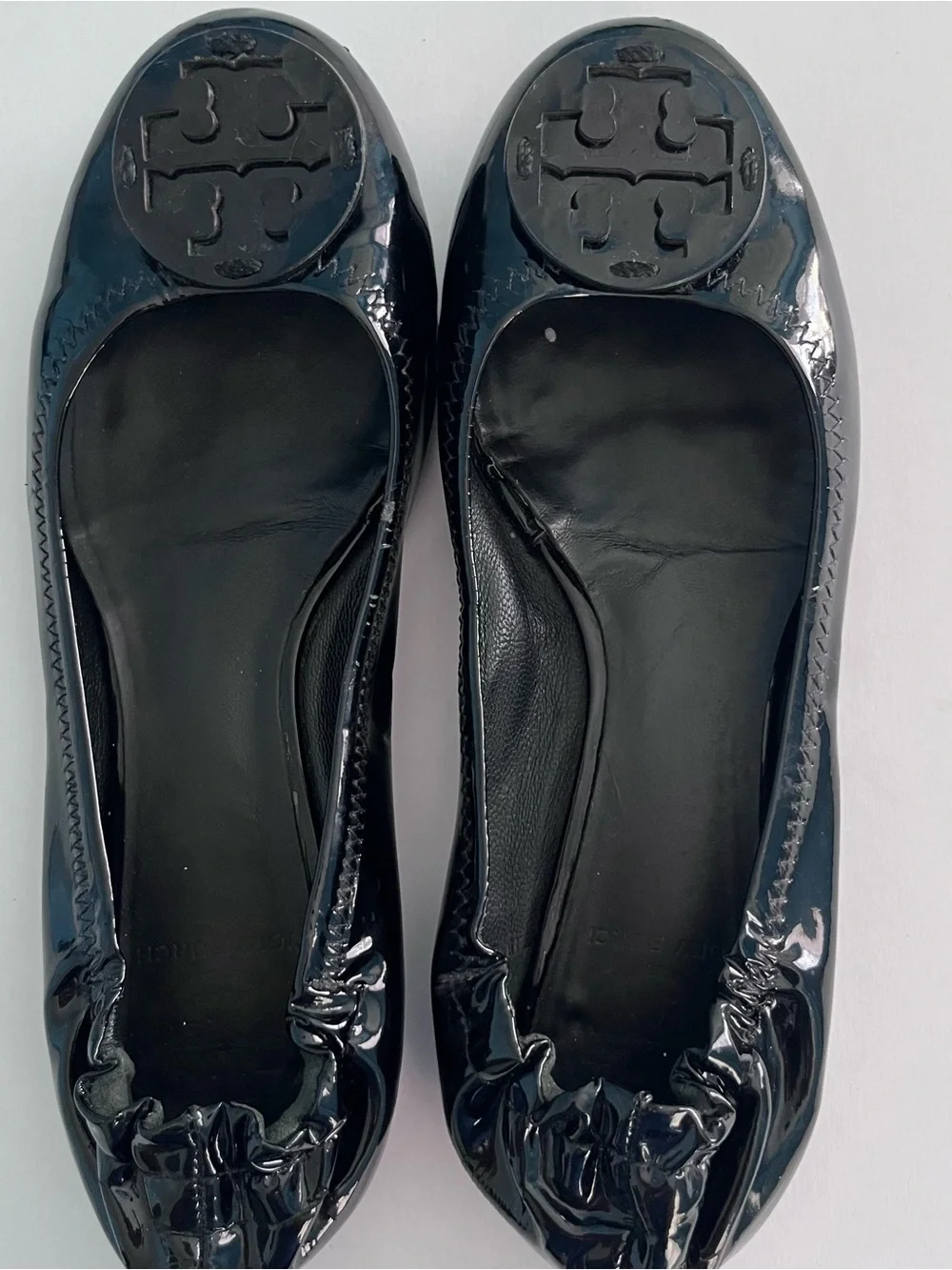 Tory Burch Patent Leather Ballet Flats in Black